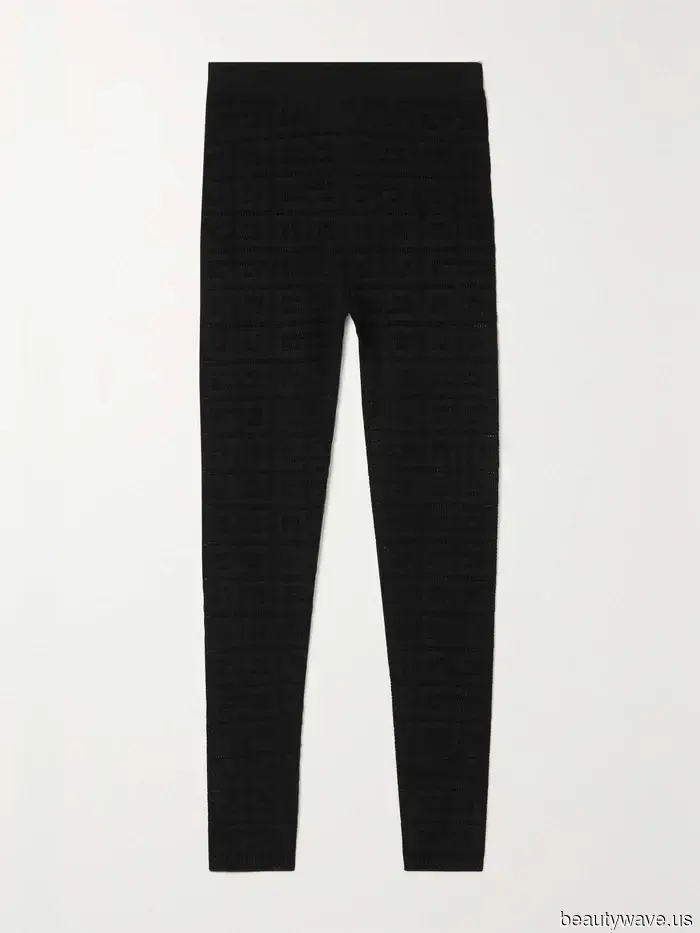 It's a fact: These 5 stylish leggings trends have me overlooking my jeans this fall.