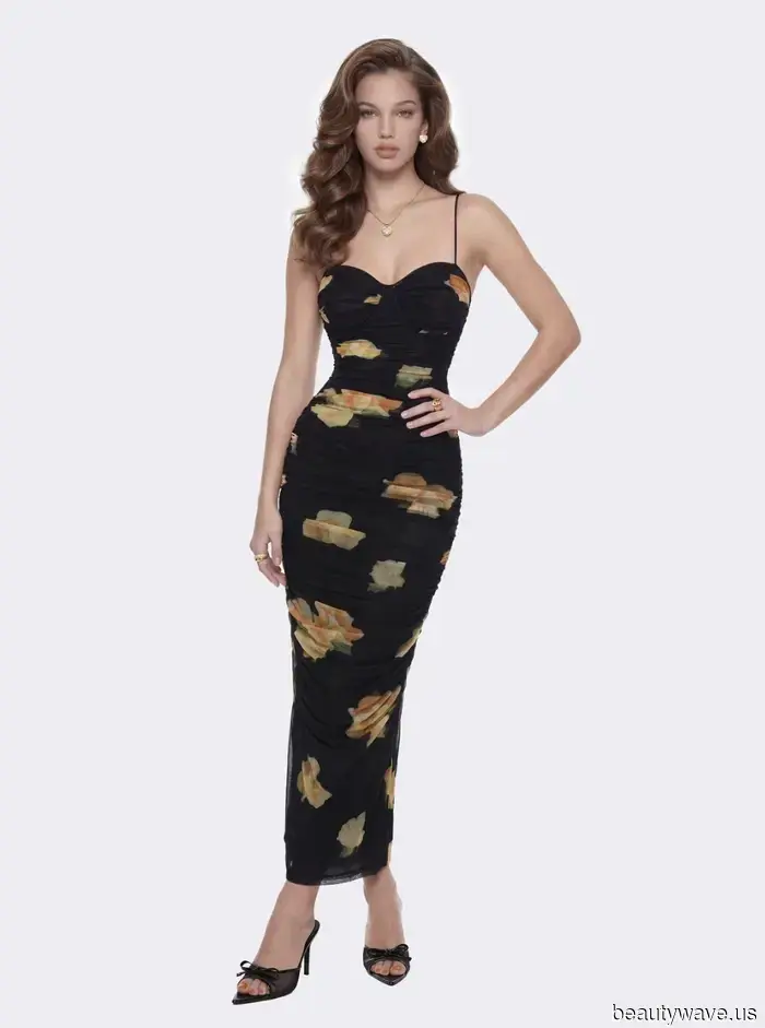 Not White Dresses—This Is the New Summer Dress Trend That’s Gaining Popularity Right Now