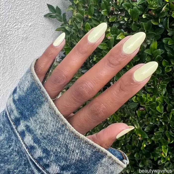 Un Manicurista di Rilievo Ha Parlato&mdash;7 Colori di Unghie da Salvare Questo Giugno