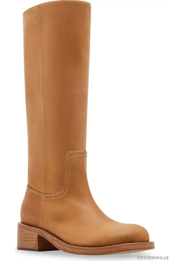Katie Holmes trägt schon jetzt den Boho-Boot-Farbtrend, den alle Modeleute diesen Herbst tragen werden.