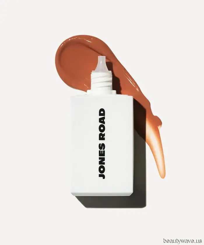 A Makeup Artist Shares Their Top Bronzer Picks for Mature Skin