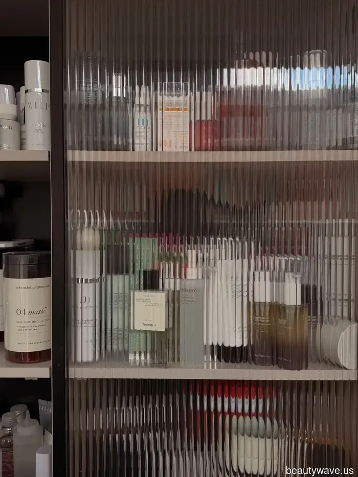 Forget Complex Routines—an Esthetician Shares How to Create a Skincare Regimen for Mature Skin