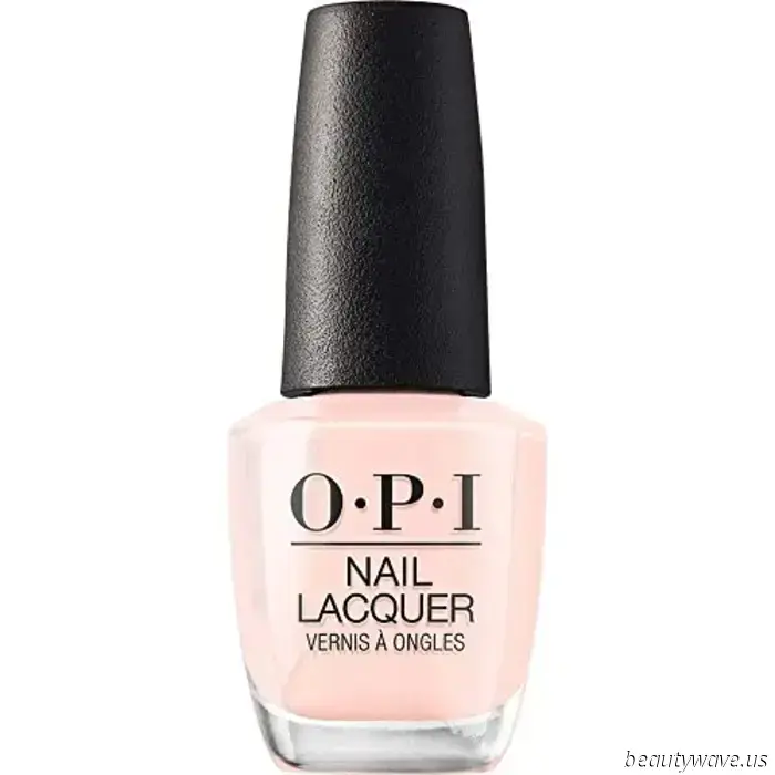 Dua Lipa's Grand Prix manicure was so stylish for summer that I've been thinking about it even a week later.