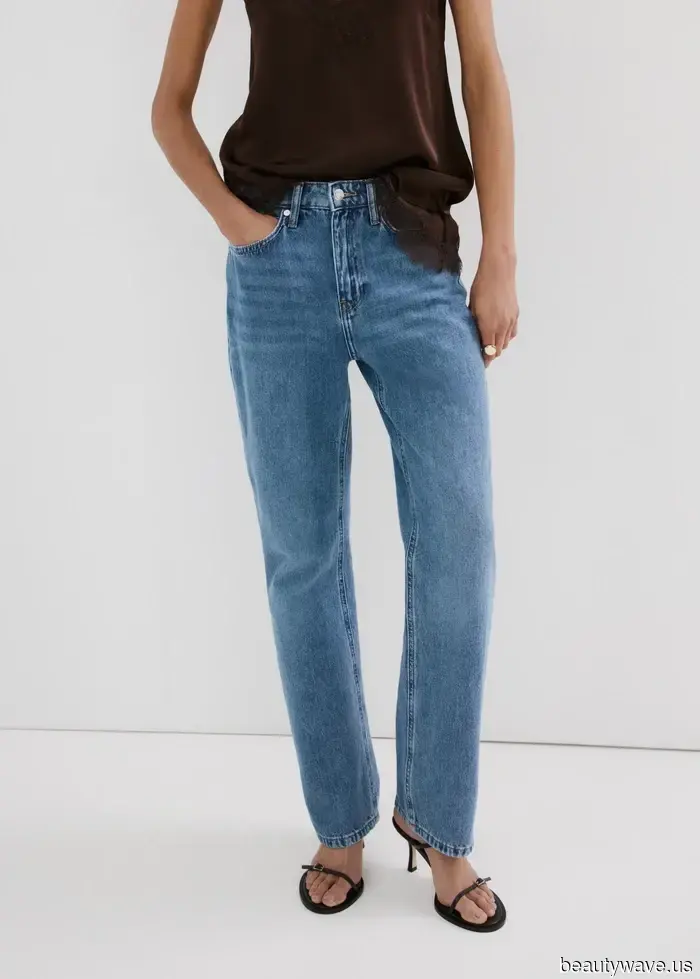 I Just Returned from Paris—6 Stylish Jacket Trends French Women Are Pairing with Their Jeans This Spring