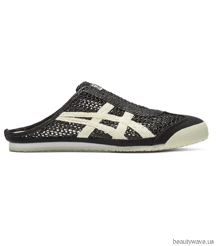 In der englischen Landschaft gesichtet: Die "hässlichen" It-Schuhe, die weiße Röcke cooler aussehen lassen als je zuvor…