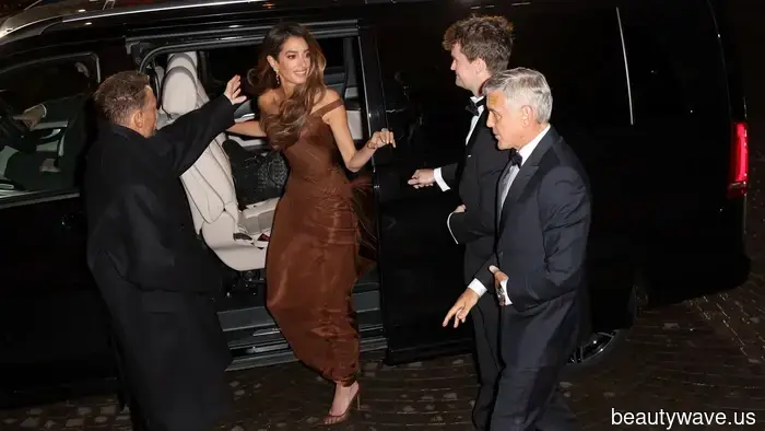 From Luxurious to Surprising: I Predict Celebrities Will Request These Holiday Presents