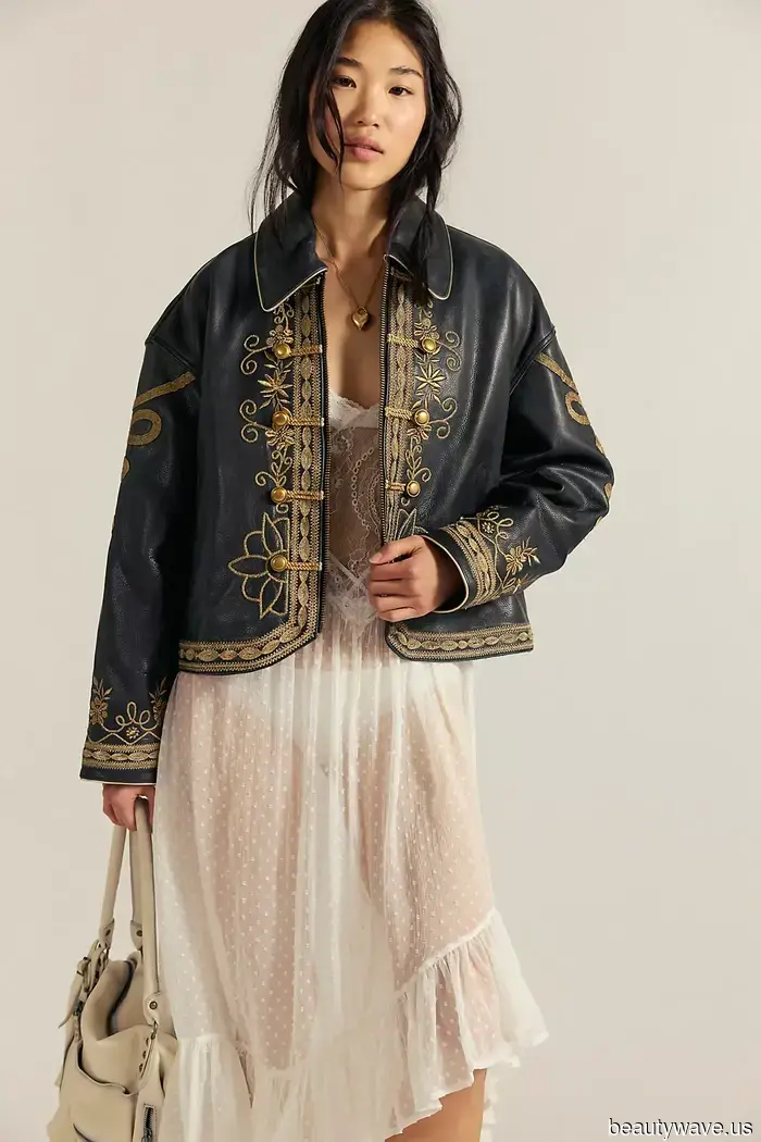 I'm Prepared to Put Away My Denim Jacket—5 Stylish Summer Jacket Trends That Every Fashionista Is Watching Right Now