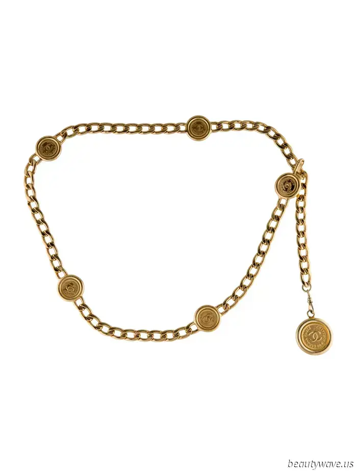 I searched The RealReal for the top summer discoveries—check out my favorite 31 purchases.