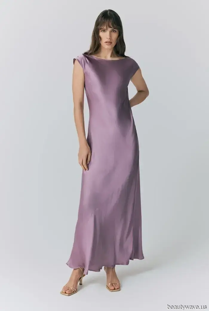 Just so you know: Fashion enthusiasts all over Europe are currently repeatedly embracing this elegant dress style.