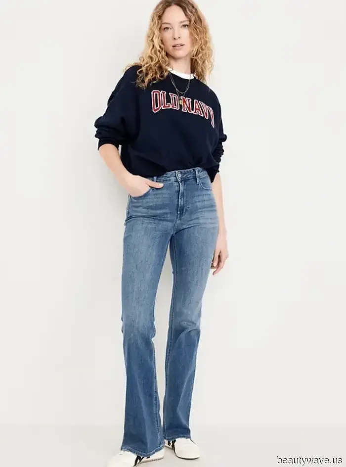 Лучше, чем худые, бочкообразные или винтажные джинсы: эти 3 деним-тренда гарантированно сделают каждый осенний наряд на 10/10