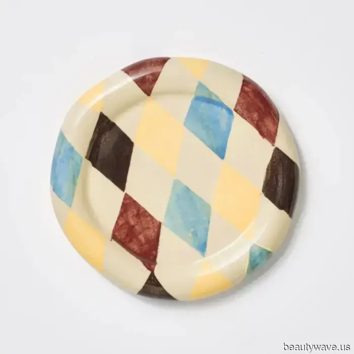 To Me, Love Me—54 Gift Ideas for Gen Z Approved by Editors