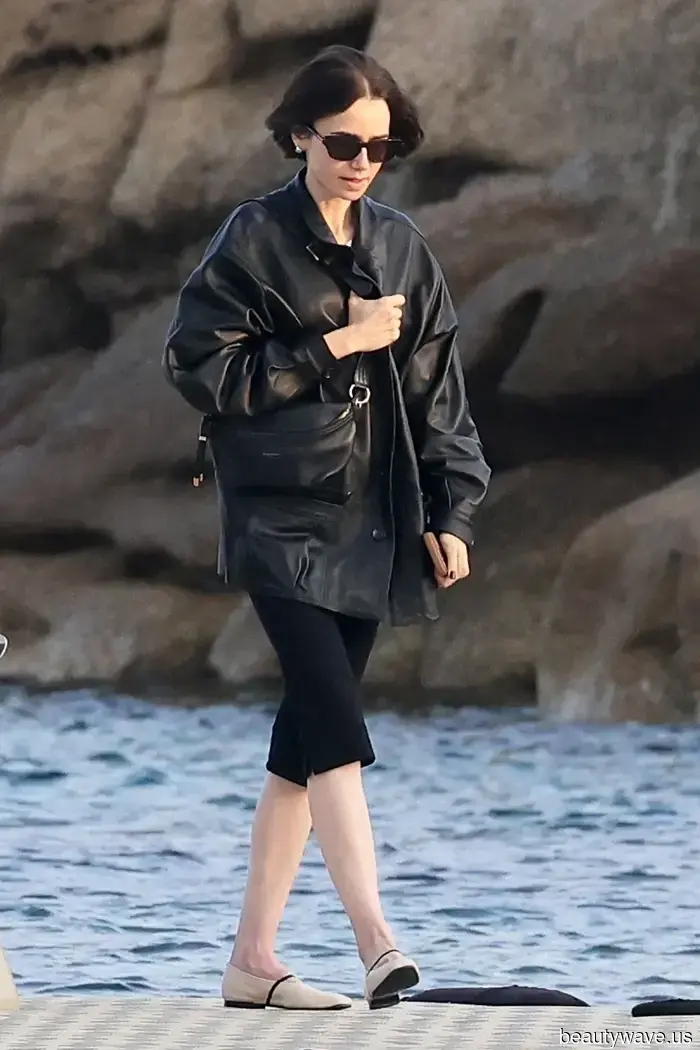 The Particular Ballet-Flats Style That Many People Wear Without Even Noticing It's a Trend