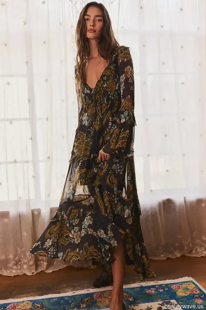 It's Return: To Achieve a Chic Bohemian Fashion Look This Autumn, Incorporate These 8 Items