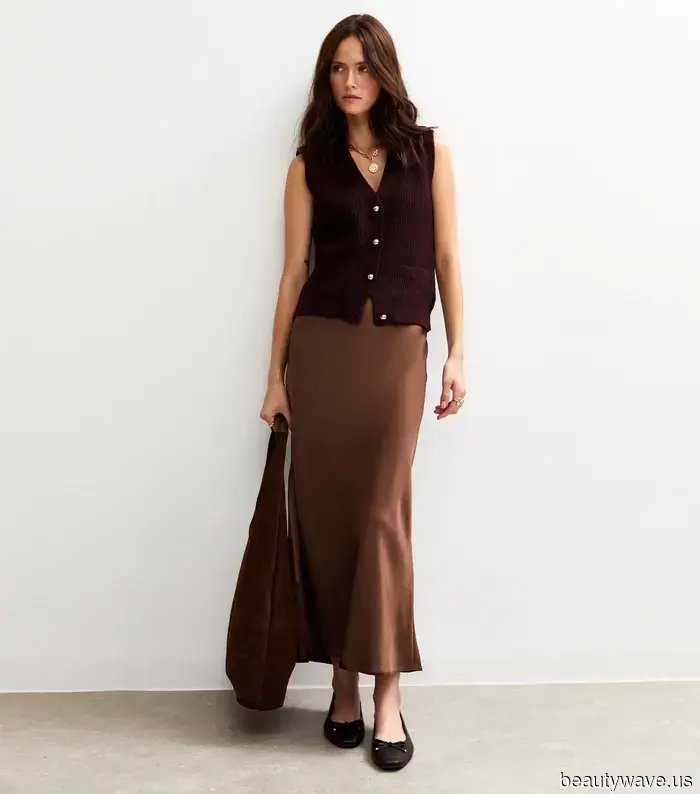 Я зарабатываю на жизнь, находя дорогие покупки&mdash;12 основных вещей для капсульного гардероба, которые выглядят в три раза дороже своей цены