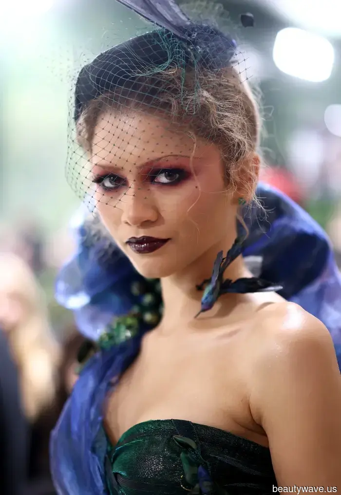 Dal 1981 al 2025, questi look di bellezza del Met Gala sono i migliori di sempre indiscussi.