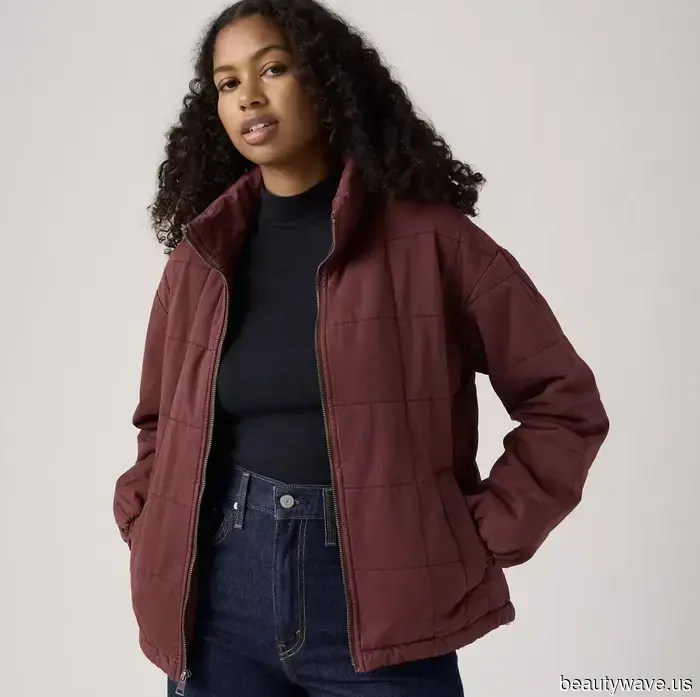 This stylish color combination is trendier than beige and black and is poised to take over fall wardrobes.