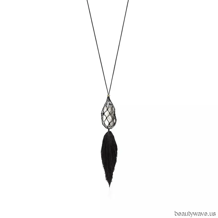 The 2026 Jewelry Trends That It Girls Are Donning to Elevate Their Summer Outfits Significantly