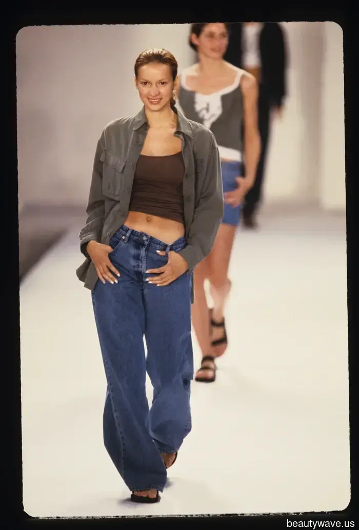 Everyone knows that '90s jeans are the ultimate choice—here are 5 trends to sport in Spring 2026.
