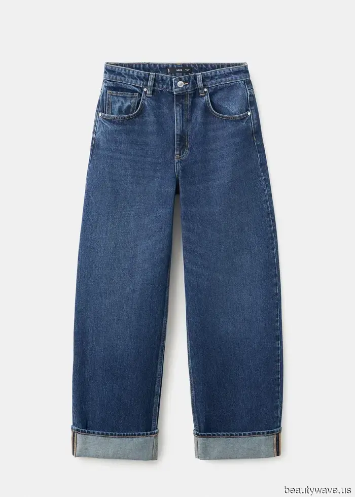 No Leggings, No Loafers—7 Outfits That Show Celebrities Excel at Airport Style