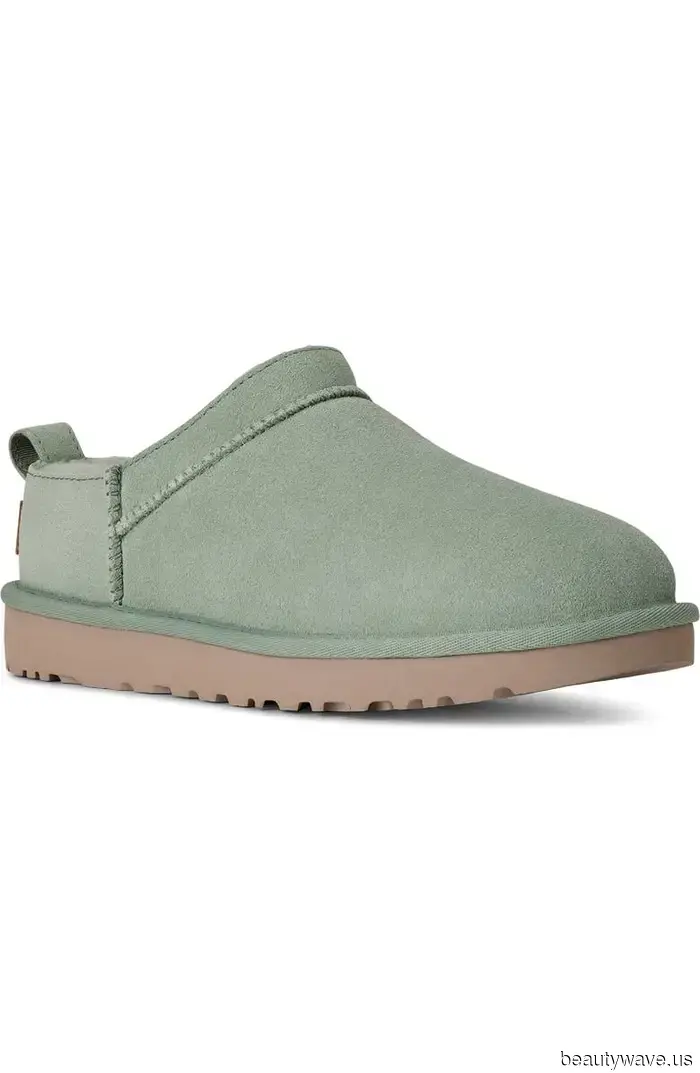 I spent 11 hours on a flight wearing these $139 shoes—and now I'll never take another flight without them.