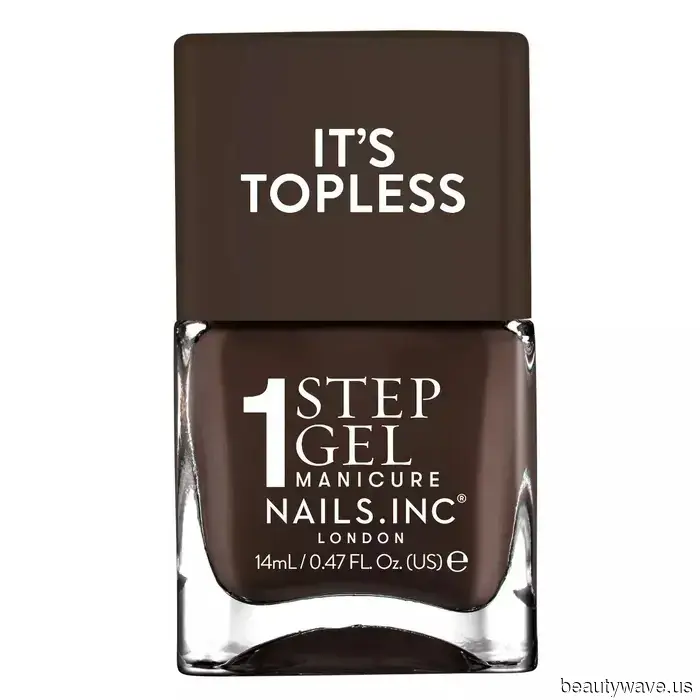 15 Manicures Inspired by Dark Academia That Conjure Images of Dusty Leather Books, Secret Societies, and Plaid Layers