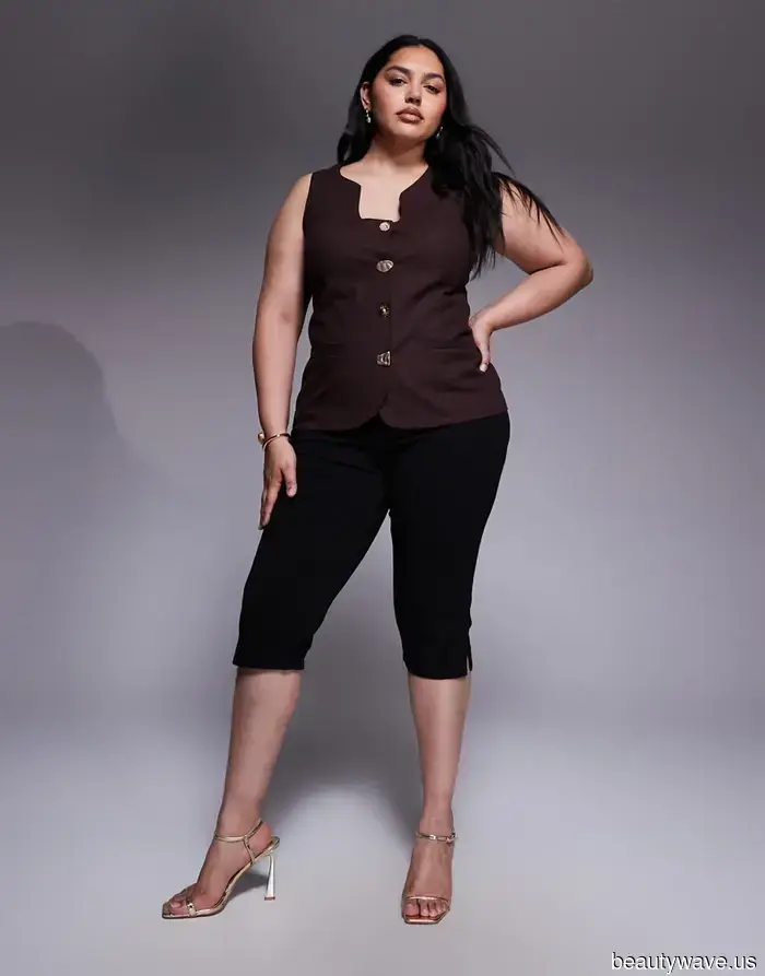 I Discovered It: The Anti-Jeans Pant Trend That All the Fashionable Girls Will Sport in Summer 2026