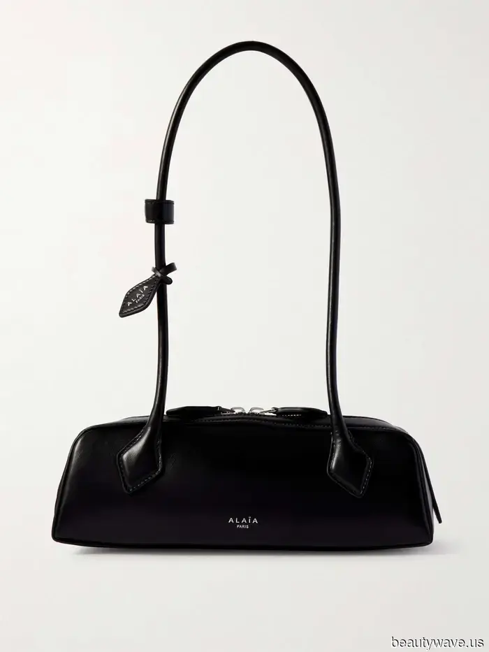 I'm a Stylist—Here Are the Only Bags You Require for a Flawless Capsule Collection.