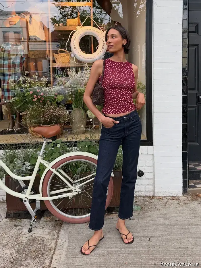 Fashion enthusiasts are moving on from these summer staples—here's what they are opting for as they transition into early fall.
