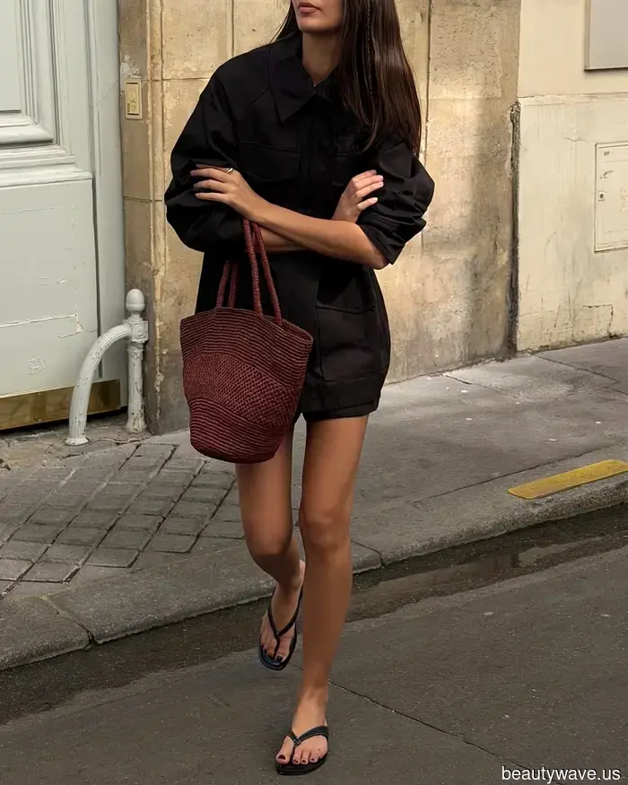 Le persone di moda a Parigi sanno che queste tendenze estive delle scarpe sono fondamentali per un look ben curato.