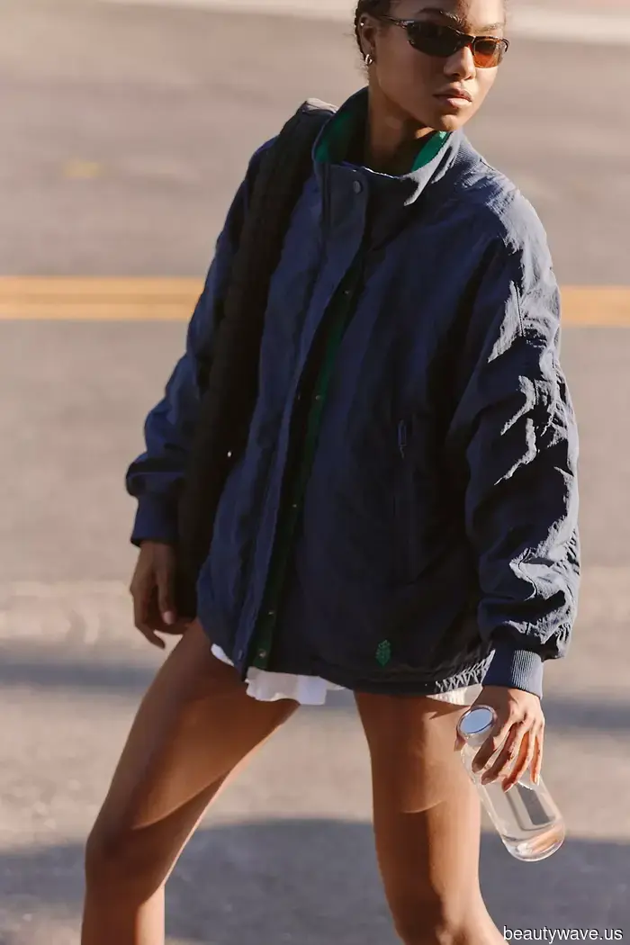 From Anorak jackets to plum-colored ensembles, here are the fall activewear pieces I'm excited to style.