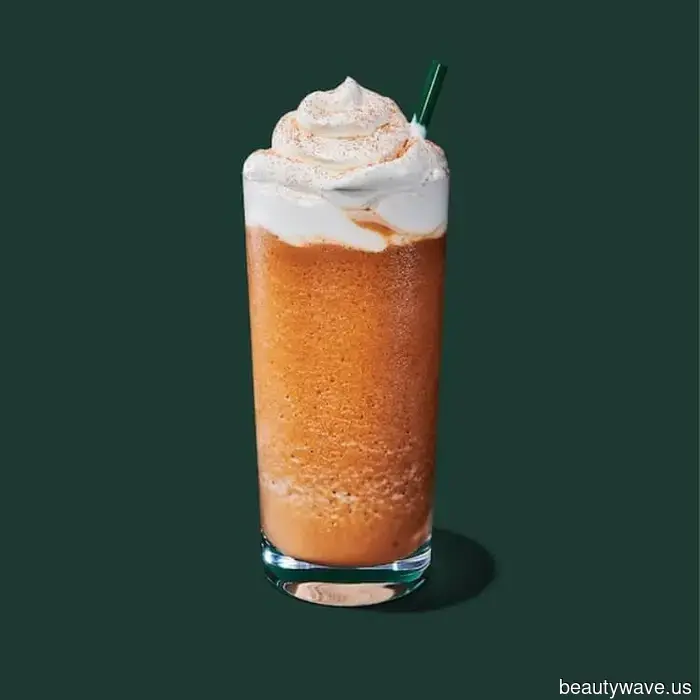 We Sampled All the Fall Drinks at Starbucks—Here’s Our Ranking from Worst to Best.
