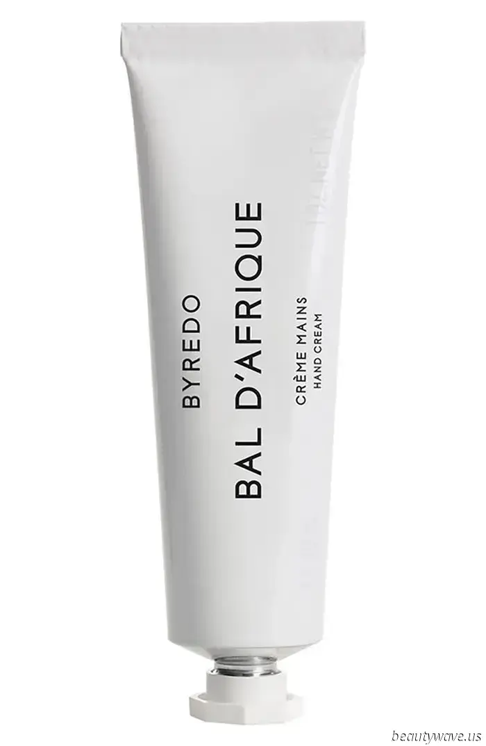 I’ve never considered myself a fan of coconut scents, but Byredo's new Alto Astral has changed that.