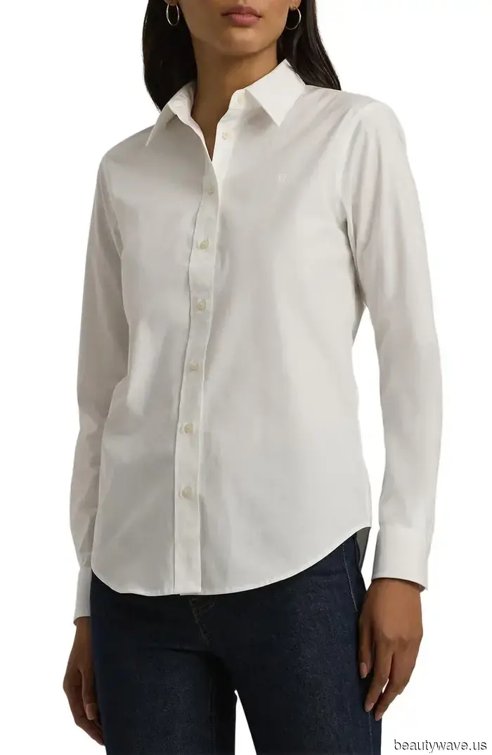 My Gen Z cousin is curious about how to make skinny jeans fashionable in 2026—I suggested pairing them with these four items.