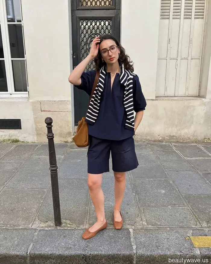 Certo, il nero è chic, ma tutti quelli con buon gusto stanno indossando invece questo colore elegante in questo momento.