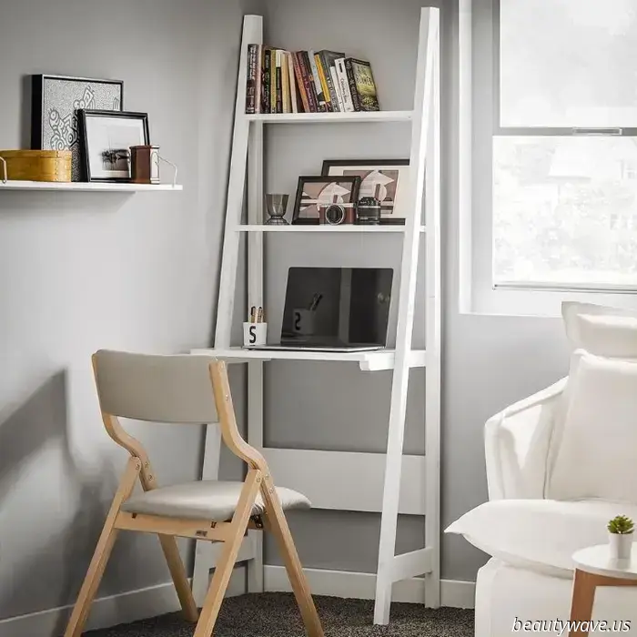 Our Graphic Designer's Chicago apartment resembles that of a luxury hotel.