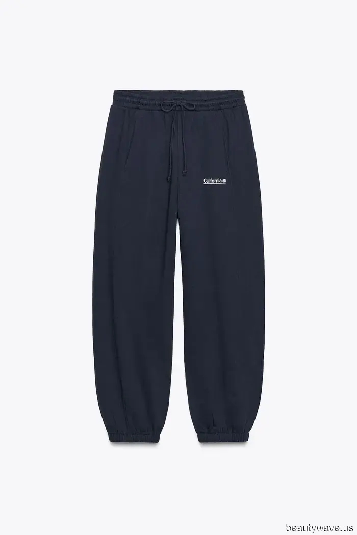 El atuendo sin complicaciones que Chlo&euml; Sevigny usa cuando quiere verse genial en Nueva York sin esforzarse.