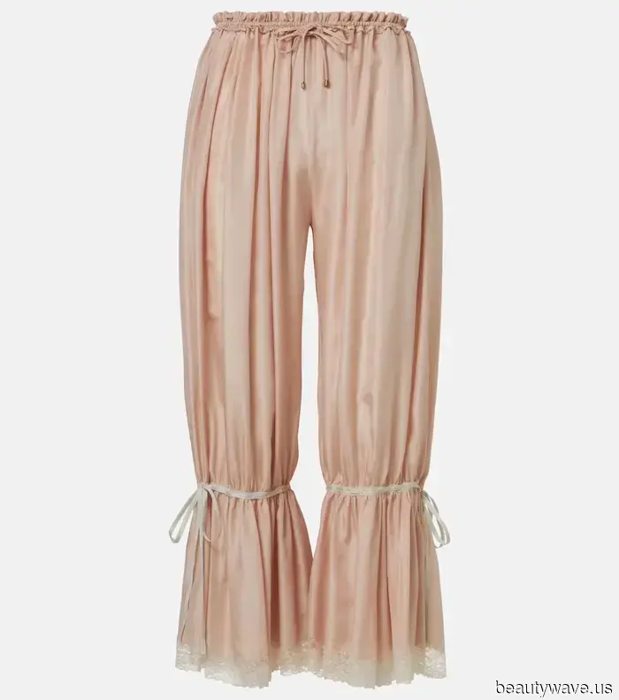 Sorry, Capris—Cool Under-30s Are Styling This Summer Pant Trend with Ballet Flats and Boots.