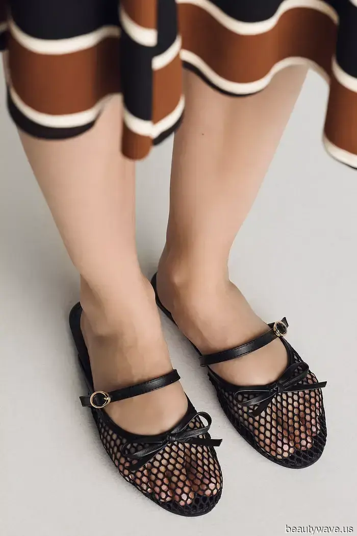 Forget Mesh Ballet Flats—In Saint-Tropez, Trendy Girls Are Opting for Dresses Featuring This Fresh Alternative.