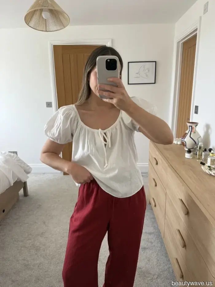 I Recently Tried On H&M's Full Linen Collection—These 18 Items Appeared and Felt Extremely Luxurious.