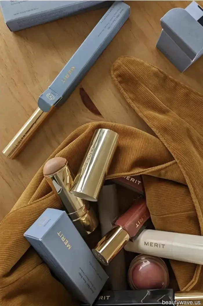 I'm a low-maintenance beauty editor—here's my trick for applying my makeup in 10 minutes or less.