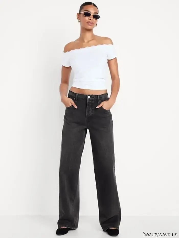 Моя стильная тетя спросила, что ей купить в Old Navy&mdash;вот все вещи стоимостью до 50 долларов, которые я предложила.