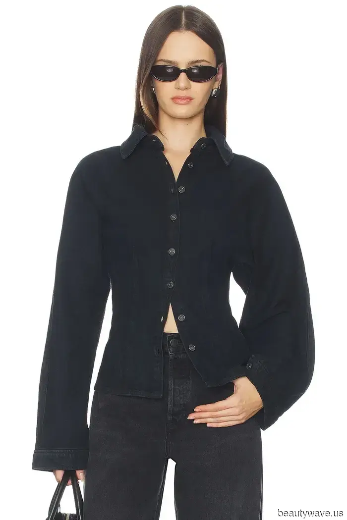 Está bien, quedan menos de 24 horas para aprovechar la venta en todo el sitio de Revolve&mdash;11 artículos que deberías considerar.