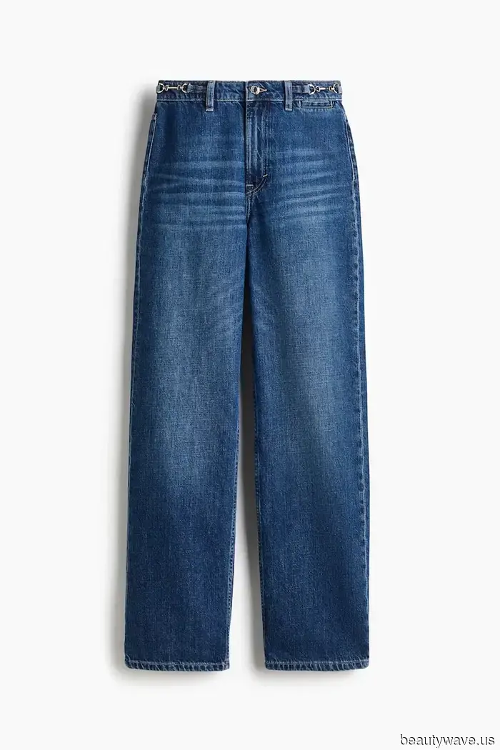 Jeans Plus Estos 2 Colores Anti-Básicos Son la Receta para Atuendos Más Frescos Este Otoño