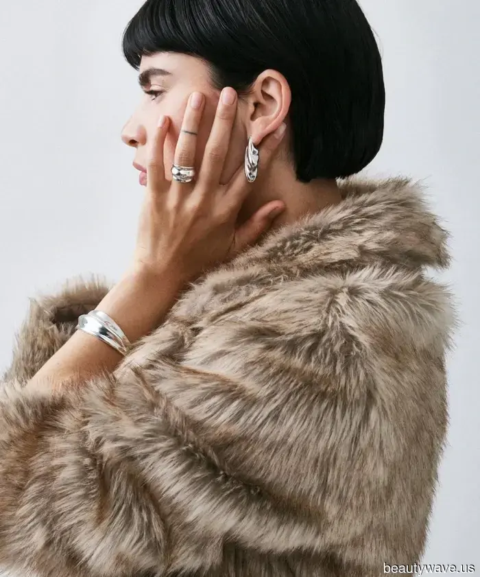 I’m declaring that these are the only contemporary jewelry brands you should keep an eye on.