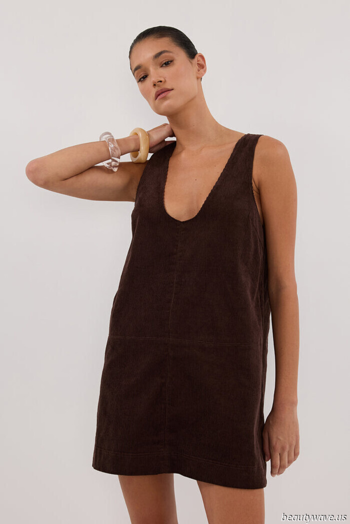 I Tried on the 6 Dissh Dresses That Are Currently in High Demand—Here’s How They Fit.