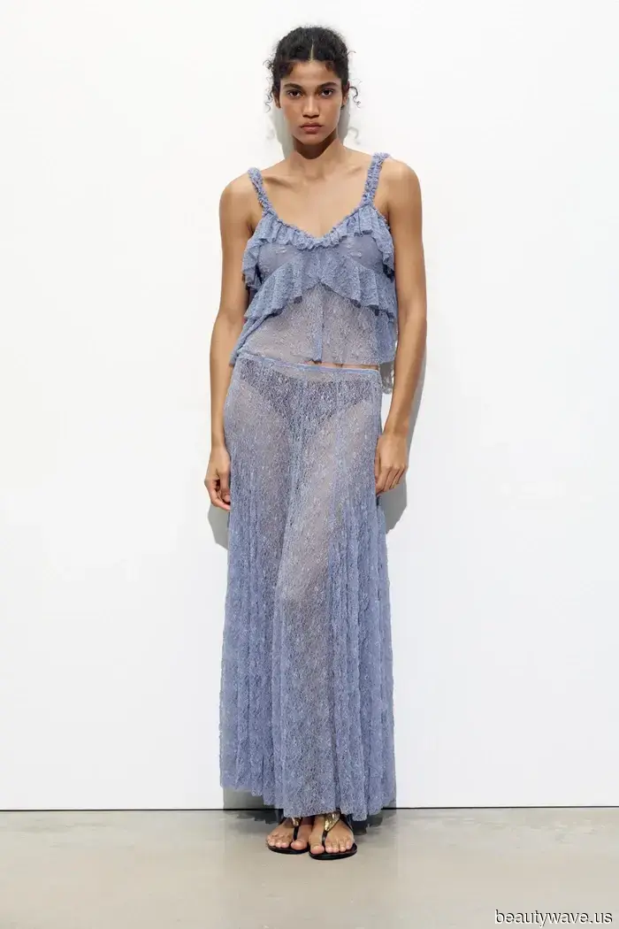 Here’s How Fashion Enthusiasts are Wearing This Summer's Most Beautiful Skirt Trend