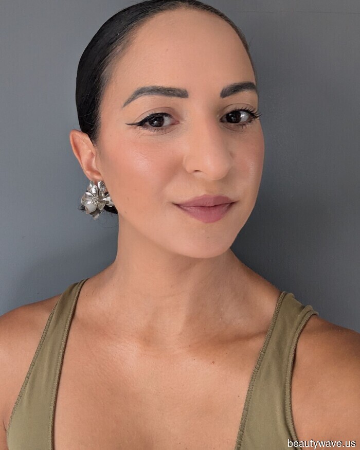 We have tried numerous eyeliners (only to be disappointed by many), but these 9 are truly exceptional.