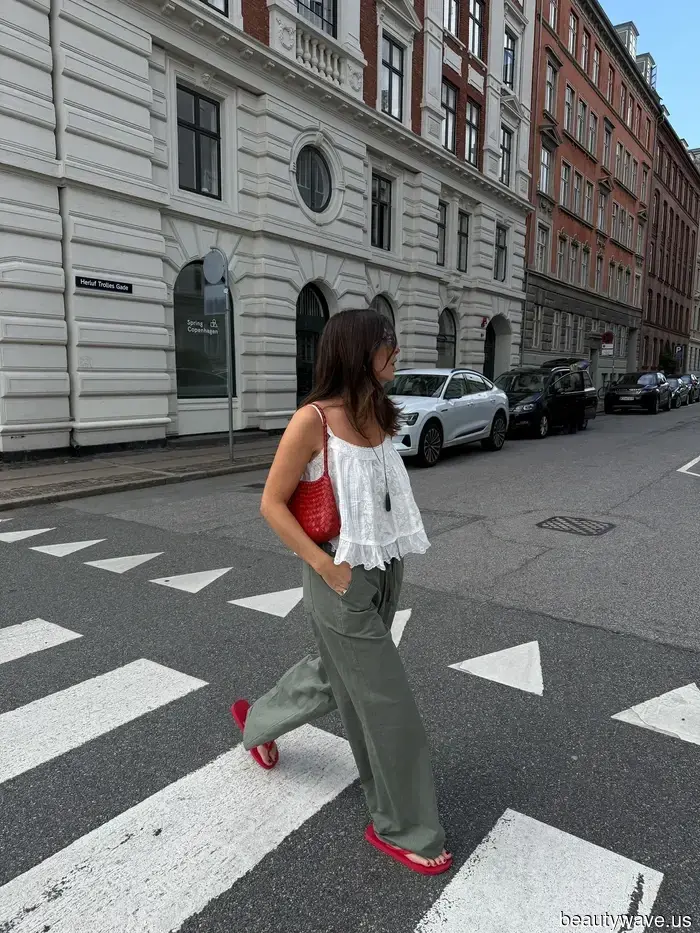 I’m creating the ideal anti-trend capsule for spring—5 key pieces I’m depending on.