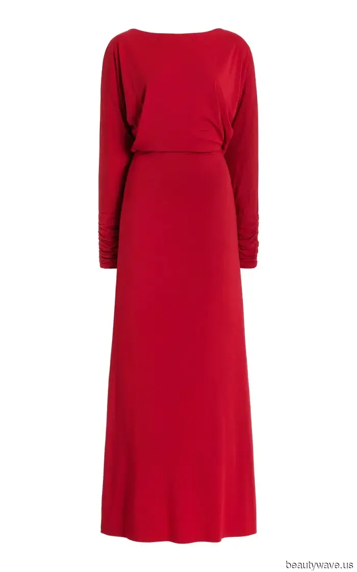 A Luxury Sale Dreads My Arrival—38 Discoveries from Saks, Ssense, and Moda That I Quickly Added to My Cart