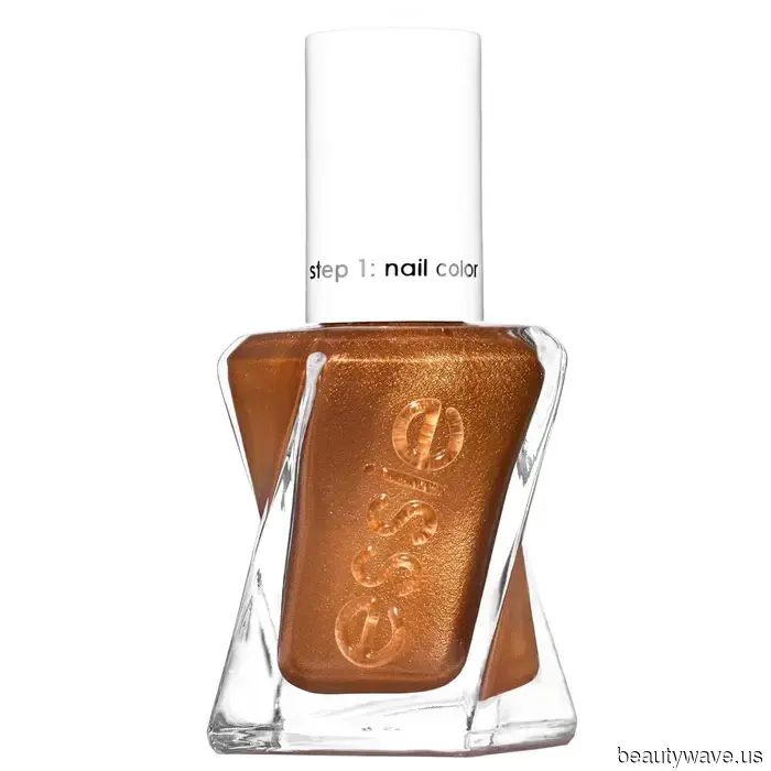 15 Dark Academia-Inspired Nail Designs That Bring to Mind Dusty Leather Volumes, Hidden Societies, and Multiple Plaid Patterns